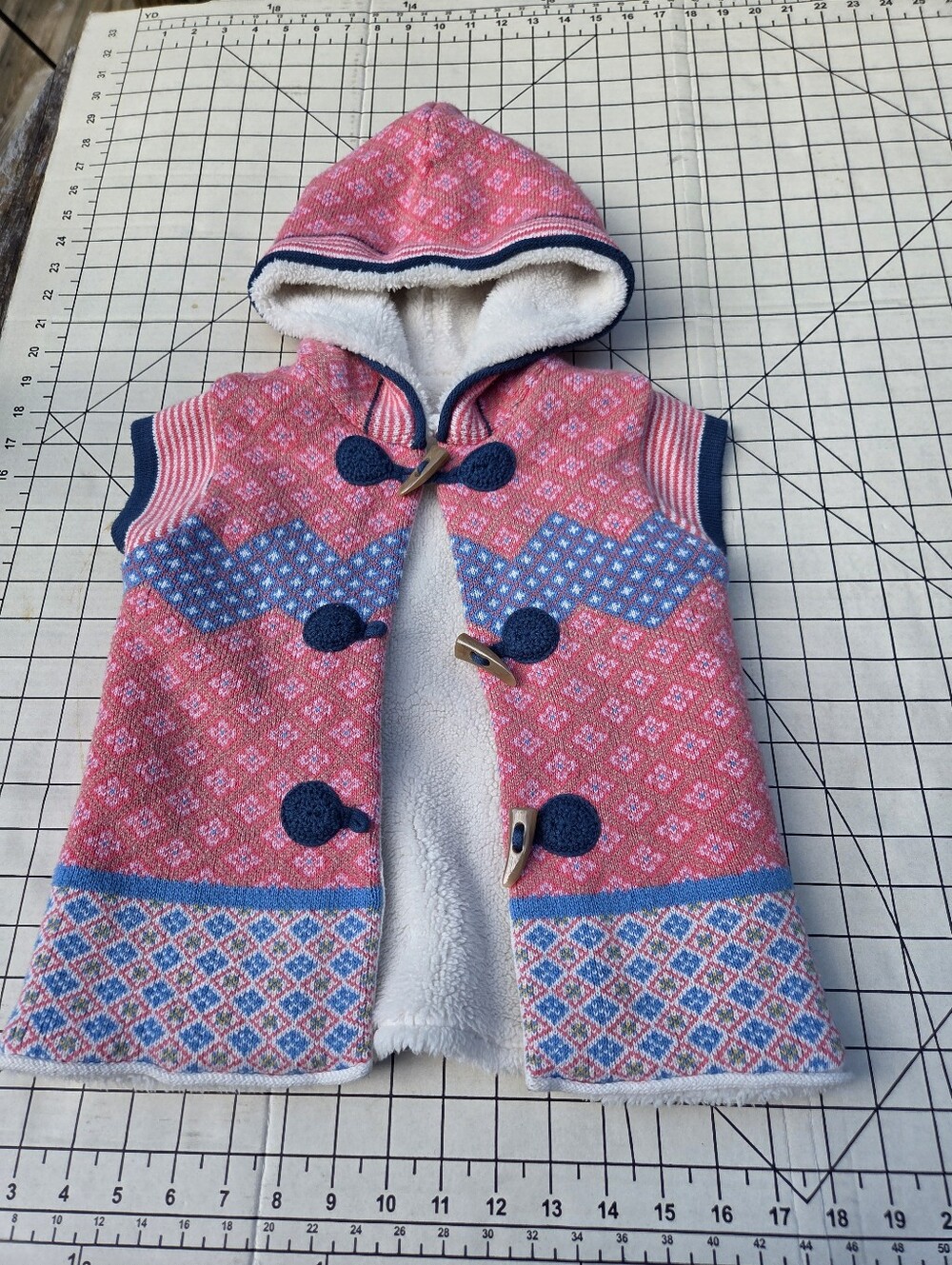 Matilda Jane Fleece Lined Warm Hug Size 7 8 Vest